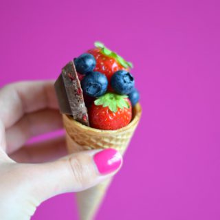 IJshoorntjes met fruit en Tony Chocolonely - Anniepannie.nl