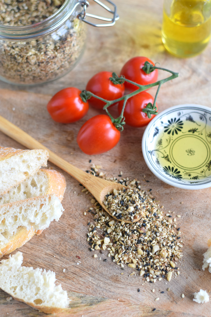 Dukkah kruidendip met hazelnoten - Anniepannie.nl