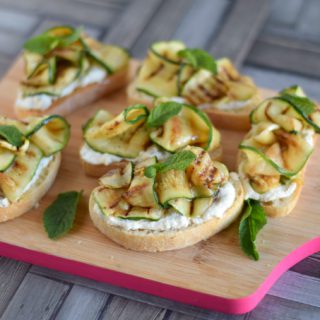 Bruschetta met gegrilde courgette en ricotta - Anniepannie.nl