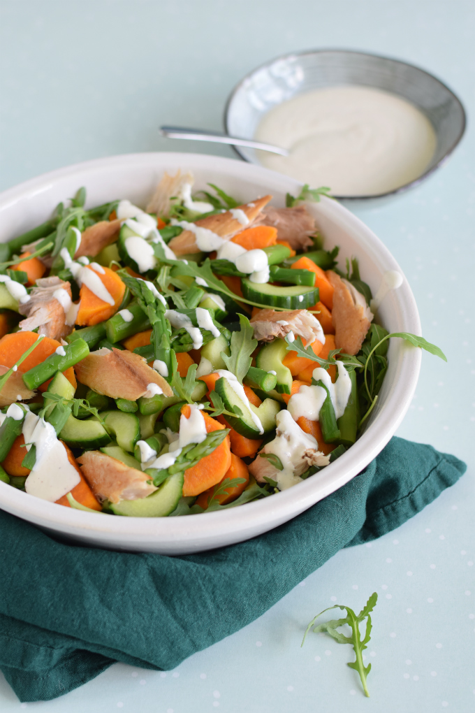 Zoete aardappelsalade met makreel en groene asperges - Anniepannie