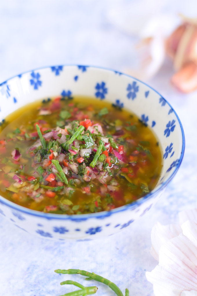 Chimichurri met zeekraal en rode peper - Anniepannie.nl