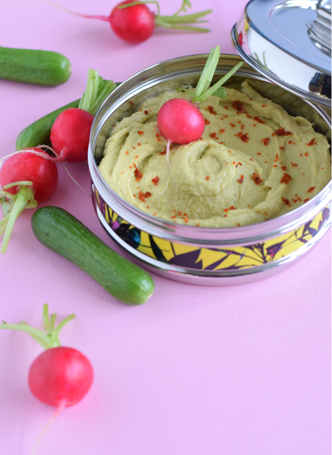 Avocado hummus met limoen en snackgroente - Anniepannie