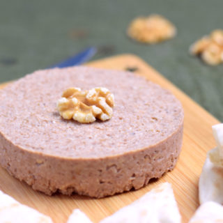 Vegan pate van linzen walnoten en dadels - Anniepannie