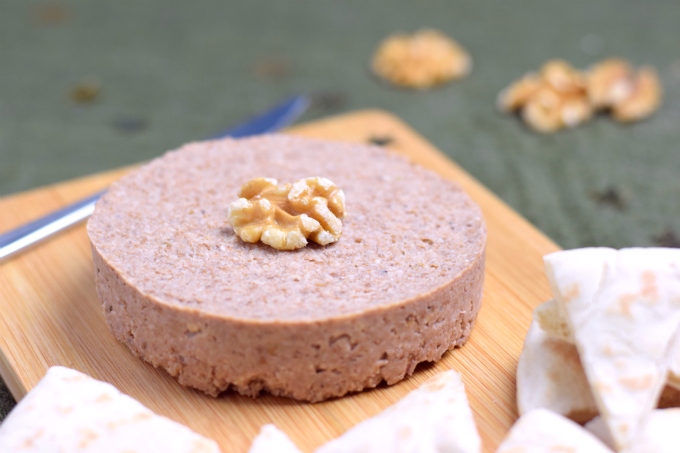 Vegan paté van linzen, walnoten en dadels (nét echt!) - Anniepannie.nl