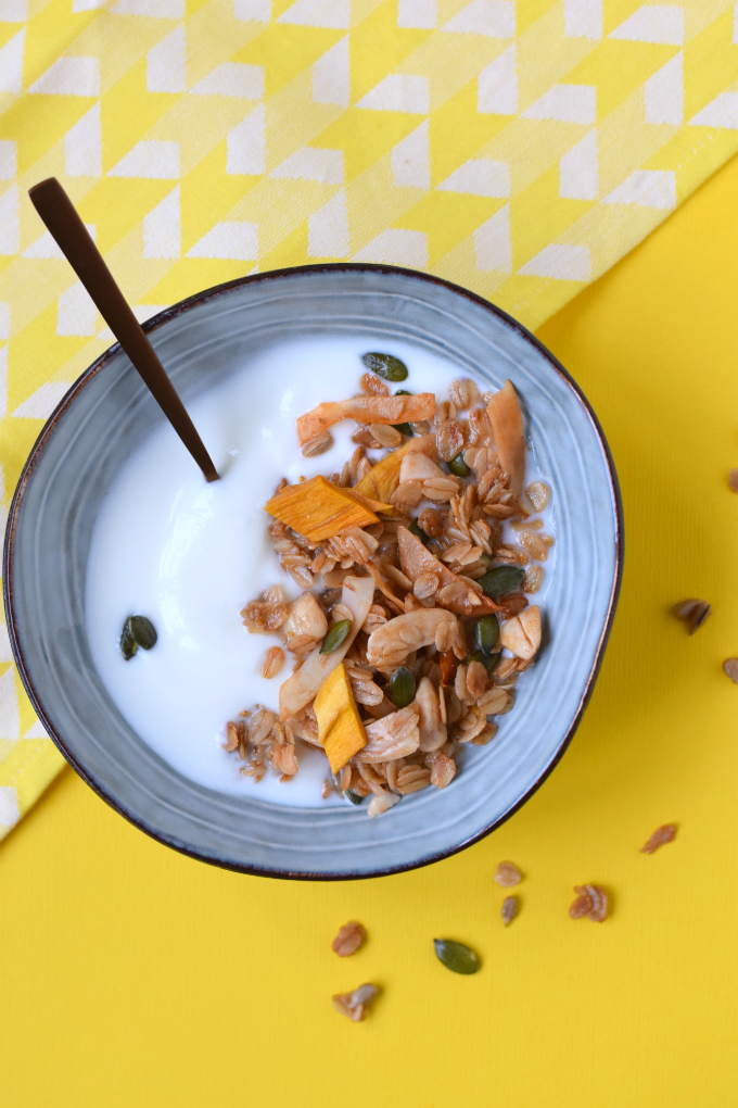 mango granola met kokos - ANNIEPANNIE