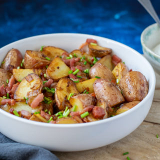 Gebakken aardappels met spek | Bratkartoffeln - ANNIEPANNIE.NL