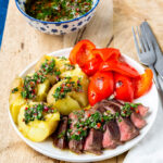 Biefstuk met chimichurri aardappels en paprika