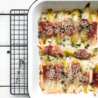 Witlof uit de oven met serranoham en tijm - ANNIEPANNIE